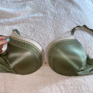 Victoria Secret Push Up Bra